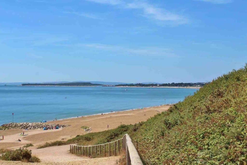 Hideaway Cabin For Two On Edge Of New Forest 힌튼 외부 사진